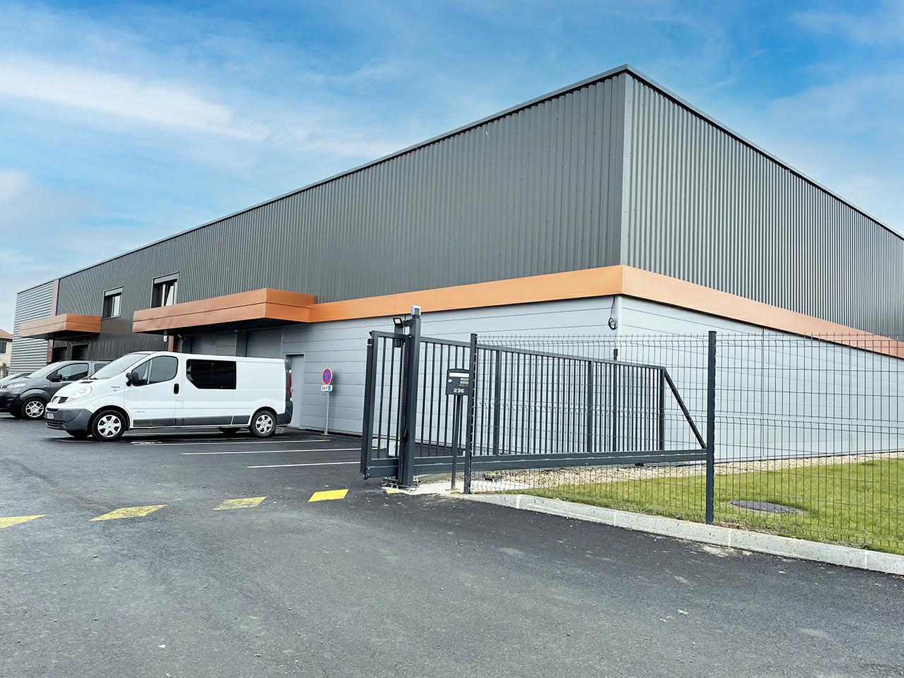 Local d'activité Gleizé 822m² Location local d'activité Gleizé Rhône OLACT2200179 0